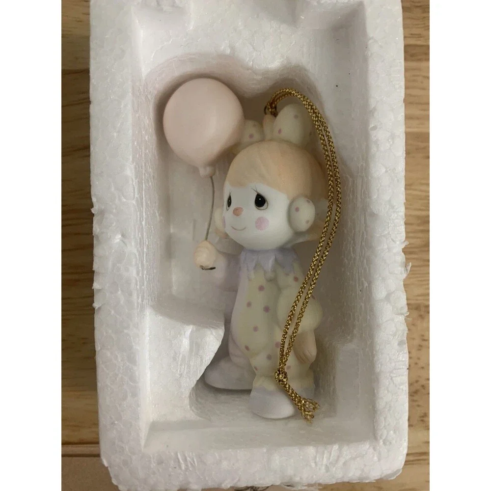 1985  Enesco Precious Moments Ornament May Your Christmas Be Happy 15822 Clown